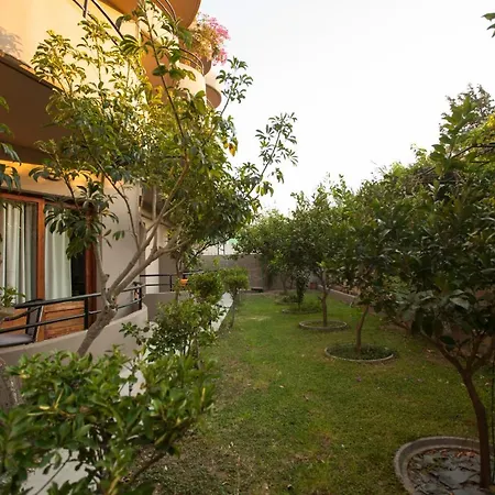 约翰玛丽旅馆 4*