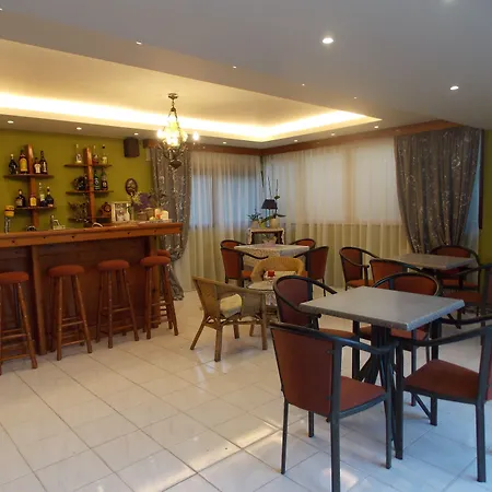 约翰玛丽旅馆 公寓式酒店 4*