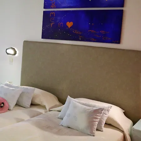 约翰玛丽旅馆 4* 法里拉基