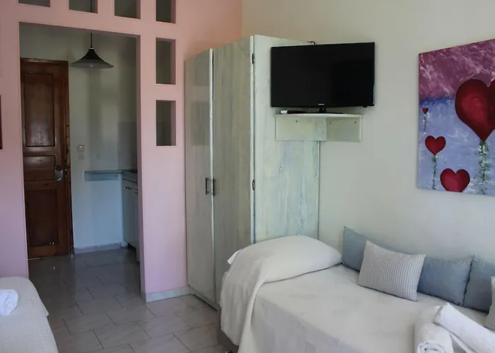 Hotel de apartamente John Mary Faliraki