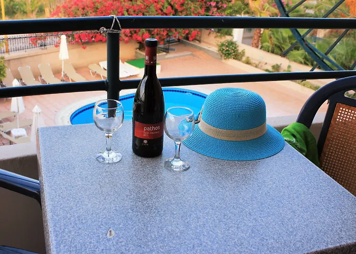 Hotel de apartamente John Mary 4*