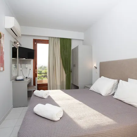 John Mary Aparthotel 3*