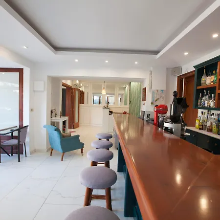 John Mary Aparthotel