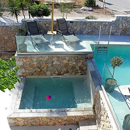 John Mary Aparthotel