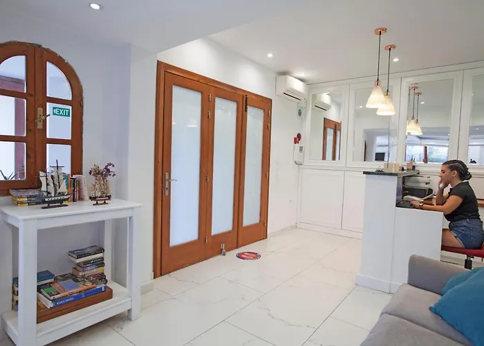 Hotel apartamentowy John Mary Faliraki