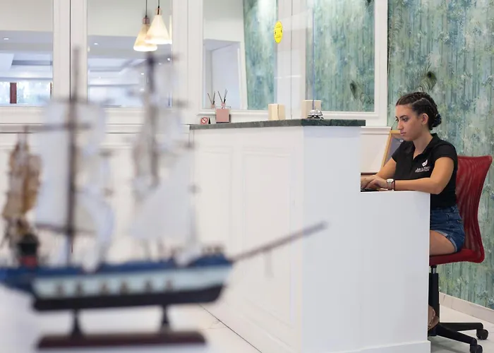 Hotel apartamentowy John Mary 4*