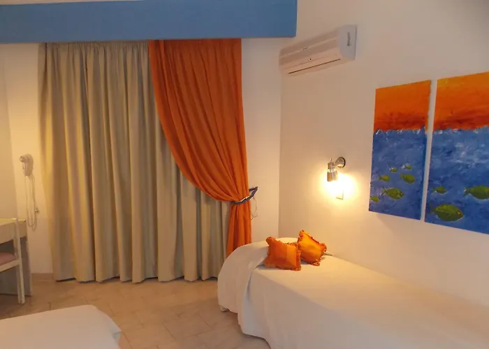 John Mary Hotel apartamentowy 4*