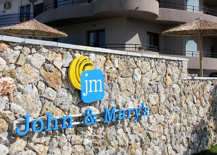 John Mary Hotel apartamentowy 4*