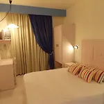 Aparthotel John Mary
