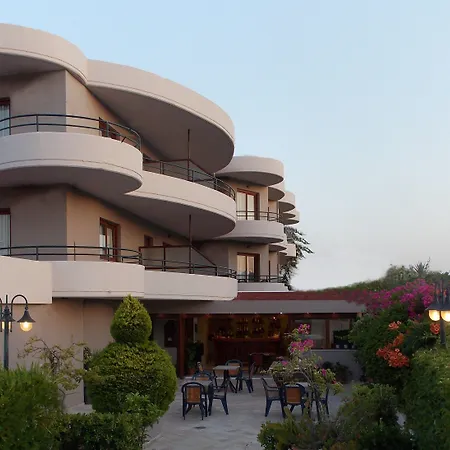 Aparthotel John Mary Faliraki