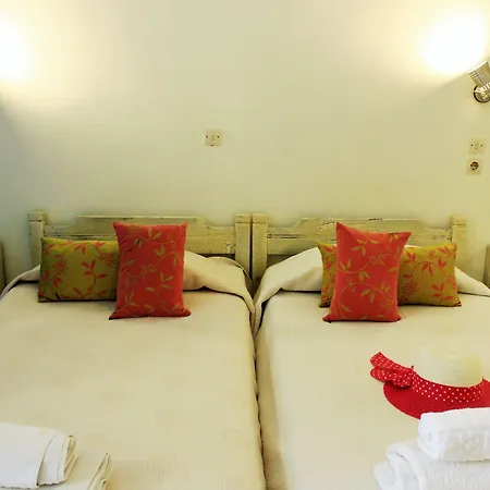 John Mary Aparthotel 4*