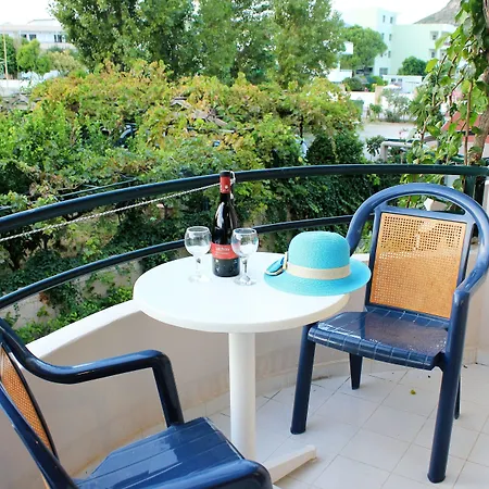 Aparthotel John Mary Faliraki